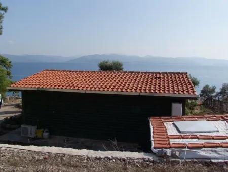 Beachfront Bungalow Zum Verkauf In Akbuk, Die Durch Das Meer Auf Einem Grundstück Von 800M2-Villa Zum Verkauf Turnalı