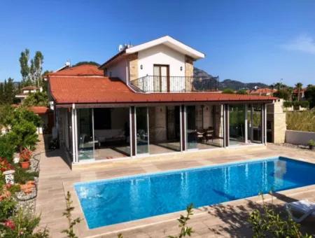 Villa Zum Verkauf Freistehend Für 501M2 Grundstück In Dalyan