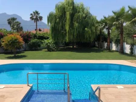 4 1 Villa For Sale In 1015M2 Plot In Dalyan