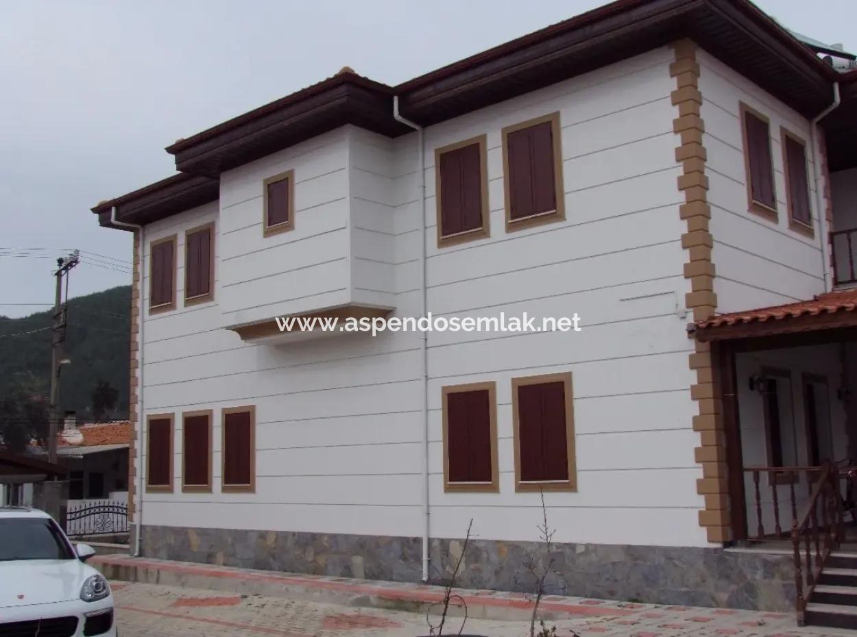 Ulada Satılık Lüks Villa Ulada 1078M2 Arsa İçinde Özel Yapılmış Satılık 4+1 Villa