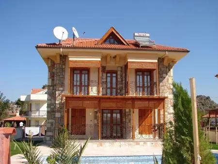 Dalyan Satılık Villa Dalyan Maraş Mahallesinde Kelepir Satılık Villa